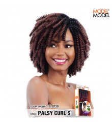 Model Model GLANCE PALSY CURL BRAID